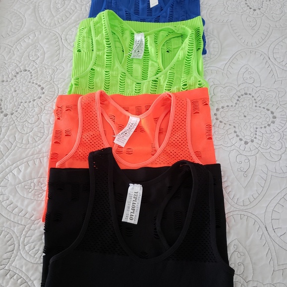 4 pieces exercises tank tops - Picture 1 of 5